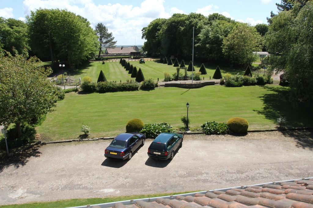 Golf Hotel